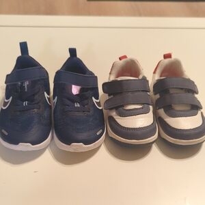 Stride Rite Navy and White Kids Sneakers